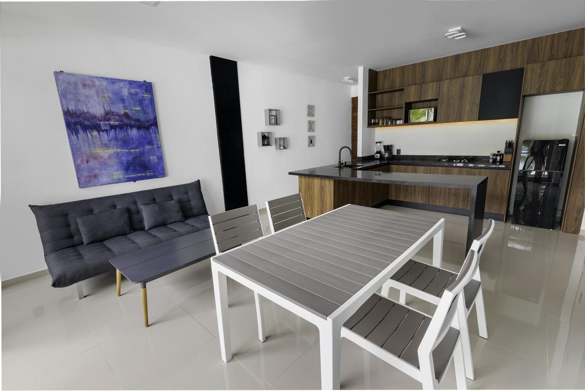 Angelina 28 Beachfront And Family Apartments - Modern And Relaxing Long Stays - 20 Min From Cancun Airport Пуэрто-Морелос Экстерьер фото