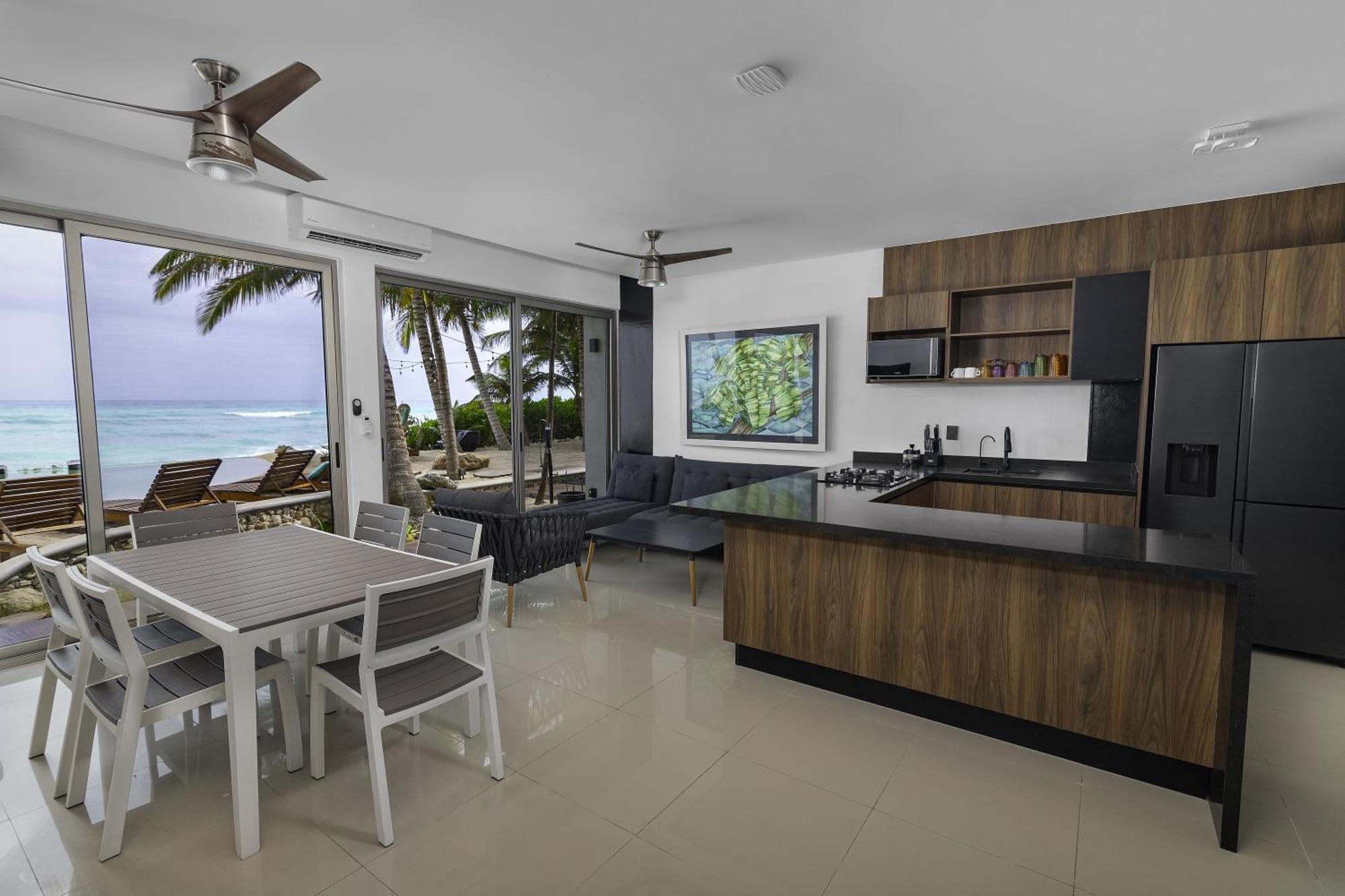 Angelina 28 Beachfront And Family Apartments - Modern And Relaxing Long Stays - 20 Min From Cancun Airport Пуэрто-Морелос Экстерьер фото